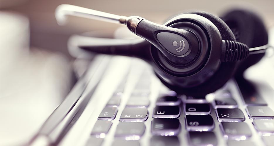 agent's headset and keyboard