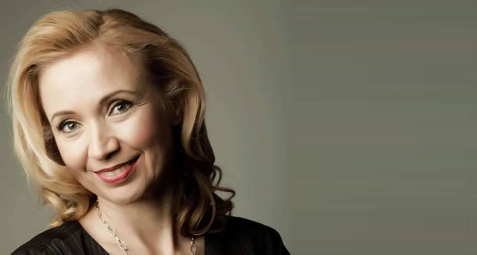 Susanne Chishti official speaker profile picture