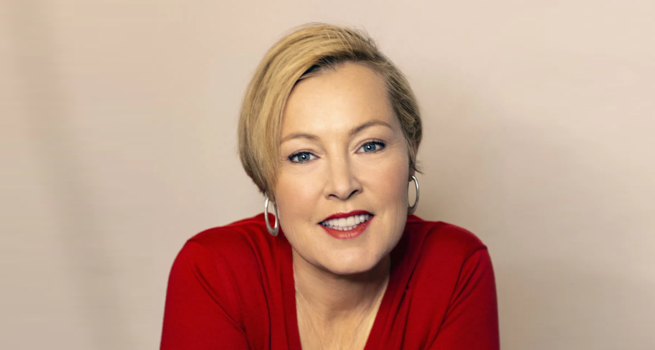 Gillian Tett Official Speaker Profile Picture