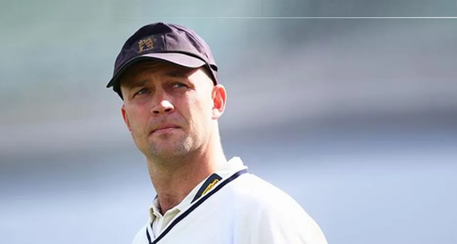 Jonathan Trott Official Speaker Profile Picture