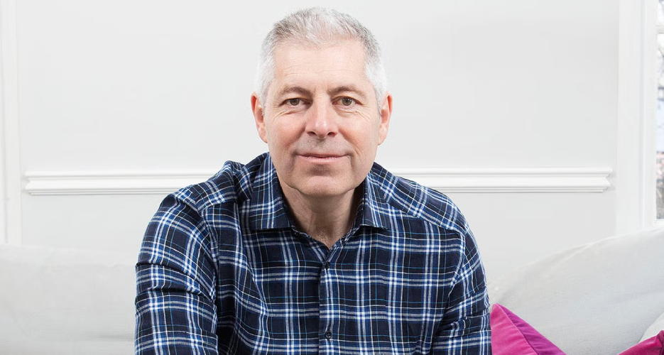 Justin Webb Official Speaker Profile Picture