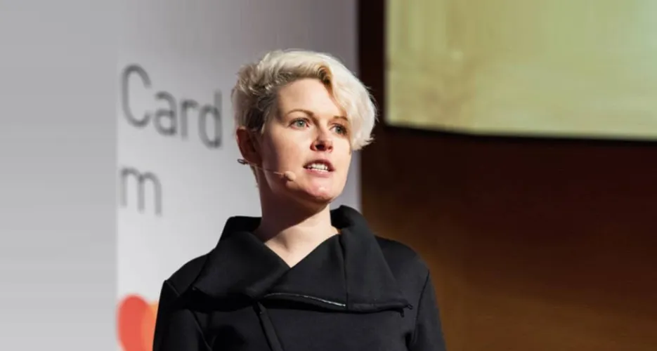 Cate Trotter official speaker profile picture