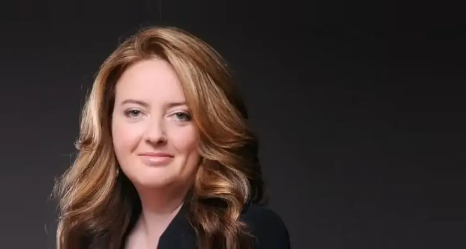 Cathy Mulligan official speaker profile picture