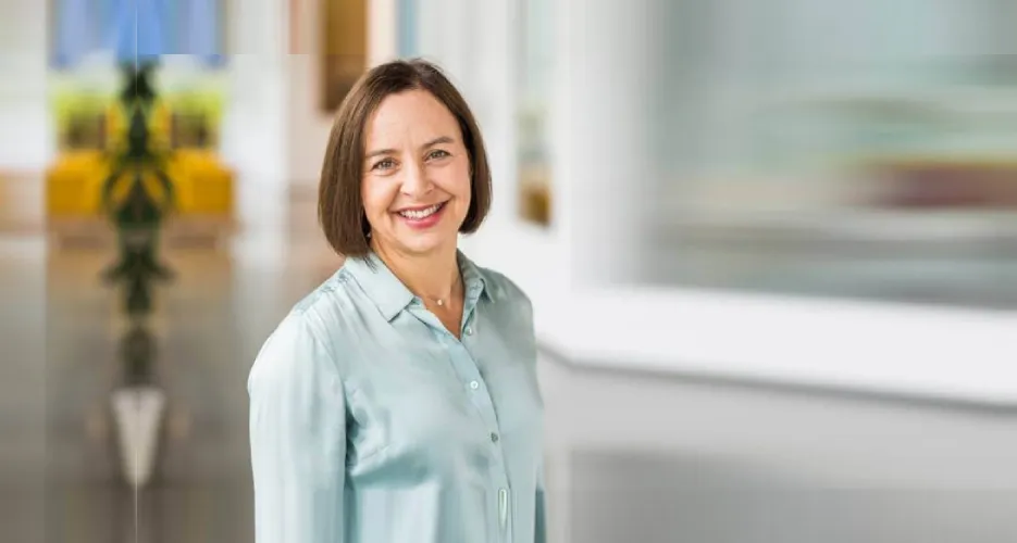 Karen Pflug official speaker profile picture