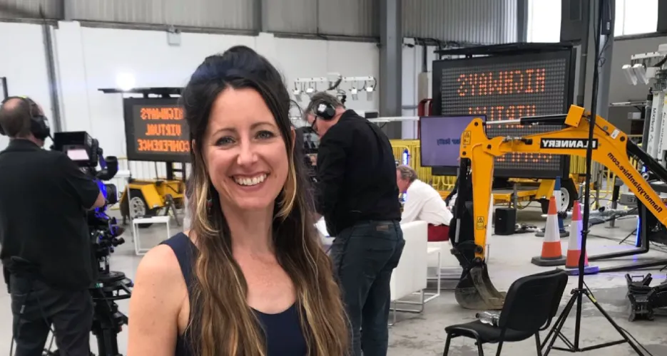 Natalie Fee official speaker profile picture