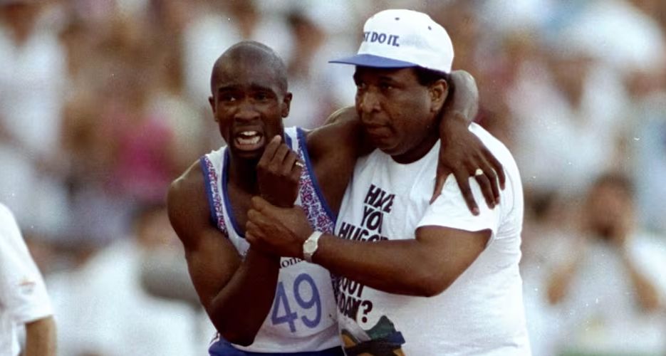 Derek Redmond Official Speaker Profile Image
