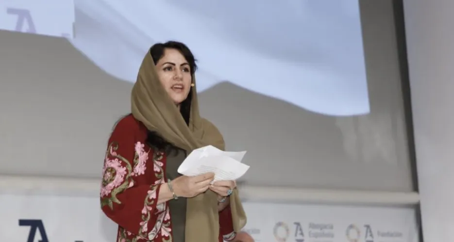Fawzia Koofi official speaker profile picture