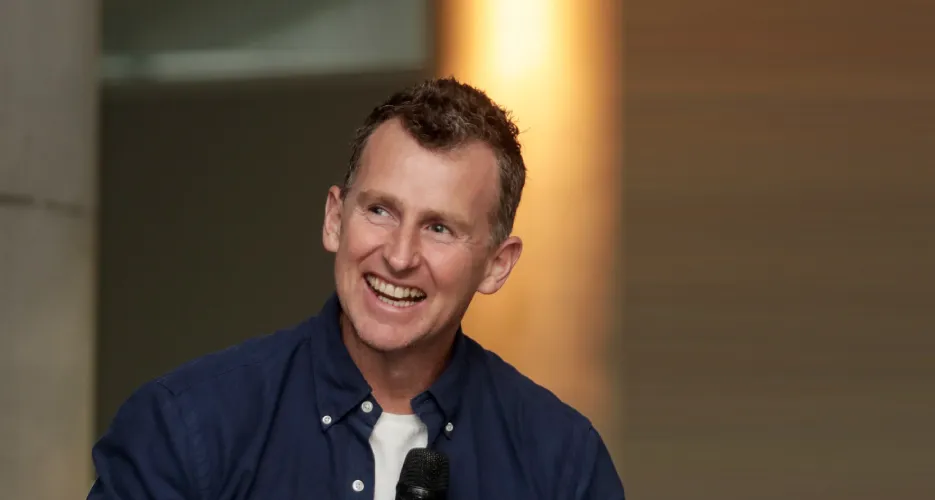 Nigel Owens official speaker profile picture