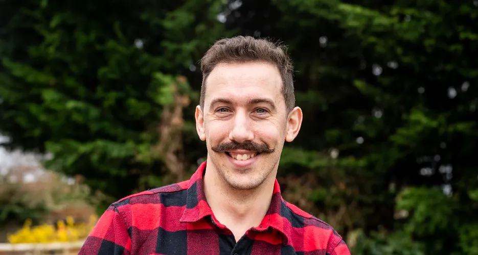 Richard Davies official speaker profile photo