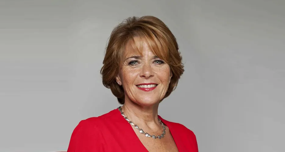 Lorraine Heggessey official speaker profile image