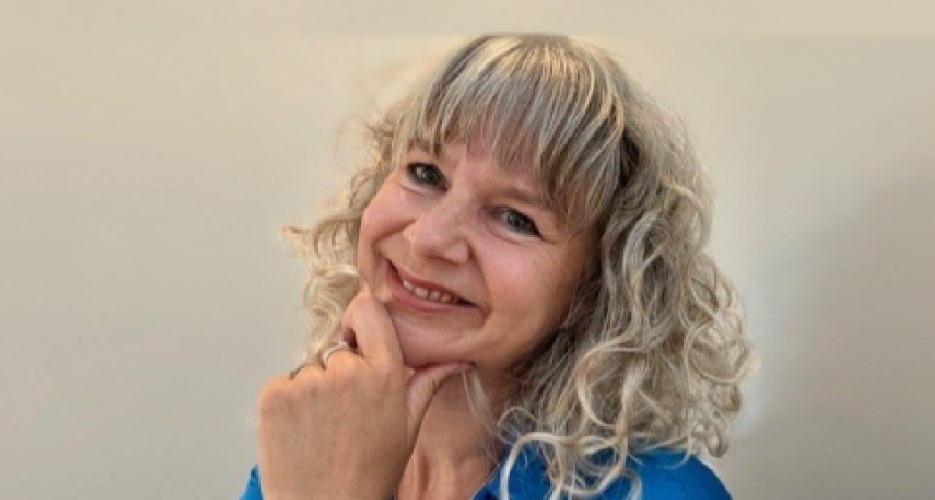 Professor Sarah Green Official Speaker Profile Picture hero 