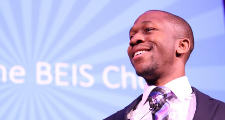 Horatio Georgestone Official Speaker Profile Picture