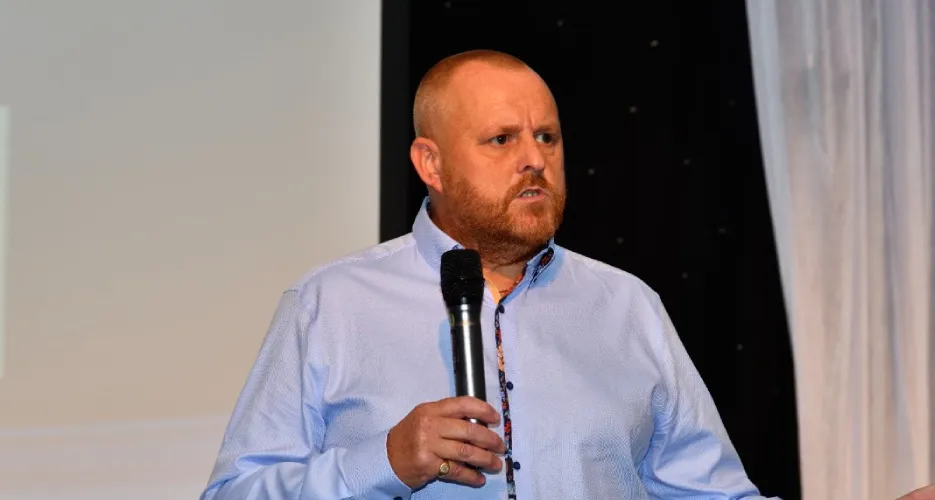 Clive Branson Official Speaker Profile Image