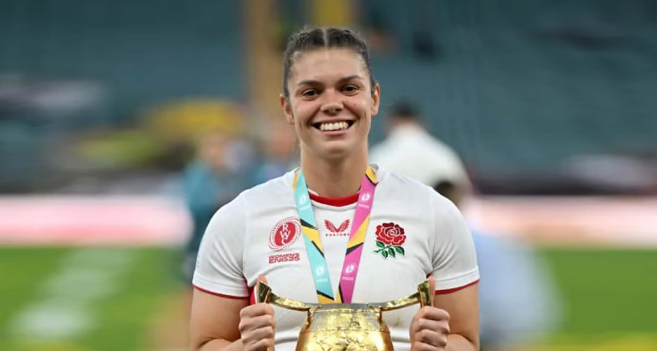 Helena Rowland official speaker profile picture