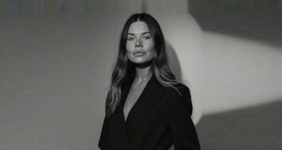 Emily M Austen Official Speaker Profile Image