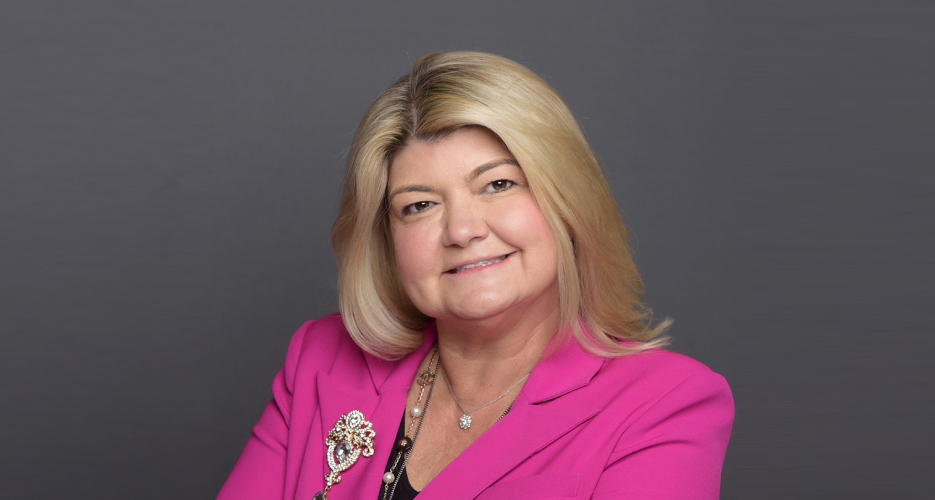 sandy carter official speaker profile picture