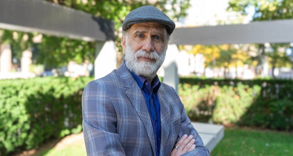 Bruce Schneier Official Speaker Profile Picture