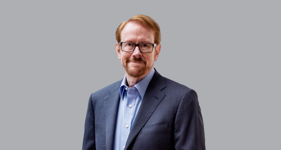 Daniel Burrus Official Speaker Profile Picture