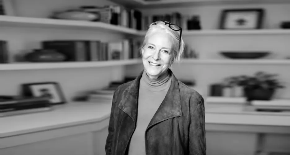 Bonnie Garmus Official Speaker Profile Image