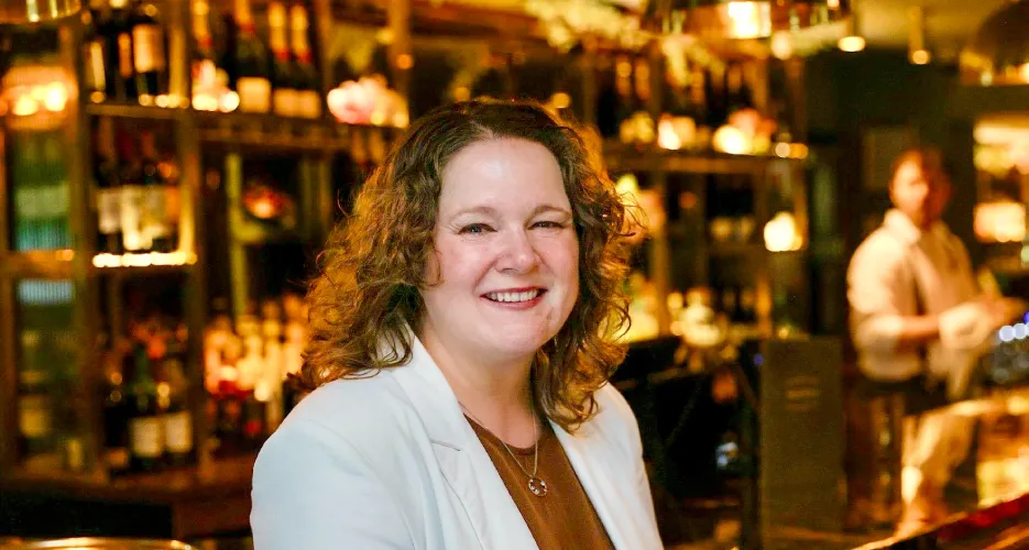 Dr Claire Handby Official Speaker Profile Picture