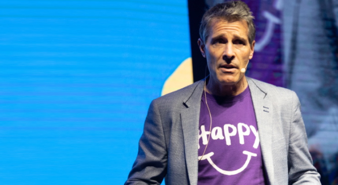 Dr Andy Cope Trending Keynote Speaker Costing Under 10K