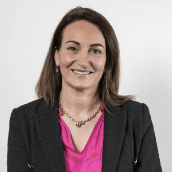 Emma Tolhurst female speaker changing the future of the keynote speaker industry