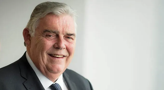 Gareth Davis official leadership speaker