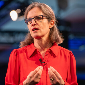 Harriet Beveridge female speaker changing the future of the keynote speaker industry