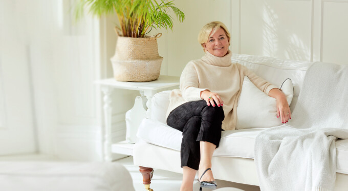 Jo Malone CBE headline keynote speaker for hire