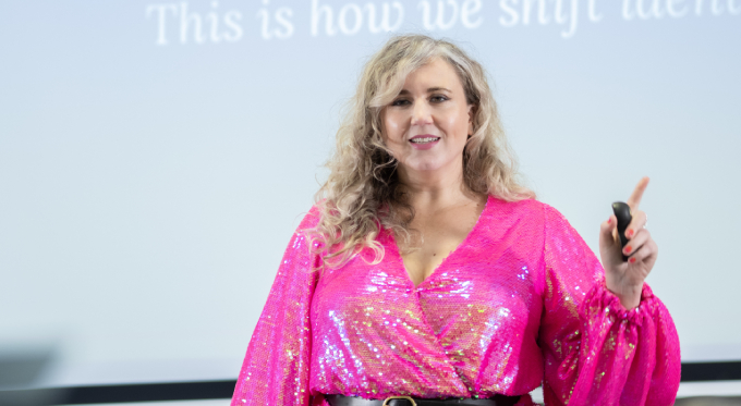 Lauren Paton Trending Keynote Speaker Under 10K