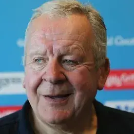 Bill Beaumont 