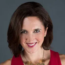 Alexandra Solomon 
