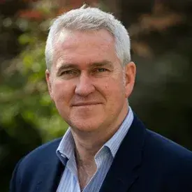 Justin Hughes 