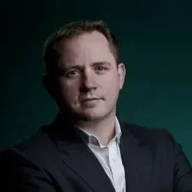 Alastair Lukies 
