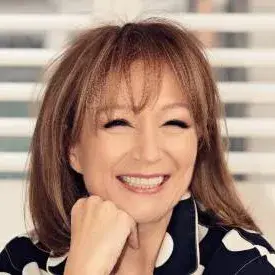 Rita Clifton Official Speaker Profile Picture