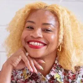 Winnie Awa