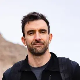 Michael Easter official speaker profile picture