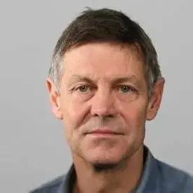 Matthew Parris official speaker profile picture
