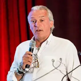 Nick Ayton Official Speaker Profile Picture