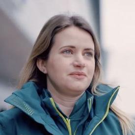 Bernadette Collins Official Speaker Profile Picture