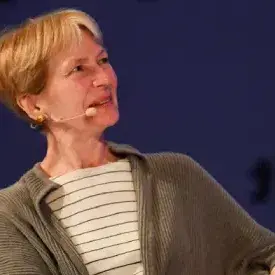 Isabel Hilton official speaker profile picture 