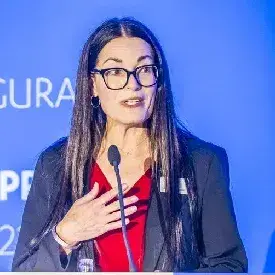 Paulette Frank official speaker profile picture