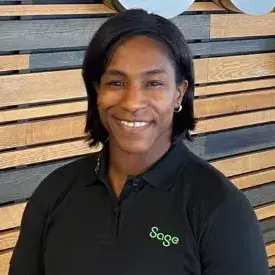 Maggie Alphonsi official speaker profile picture
