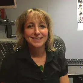 Dr Anna Waters Official Speaker Profile Picture