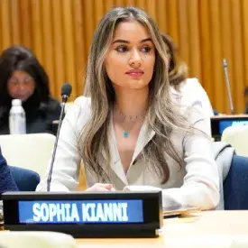 Sophia Kianni official speaker profile picture