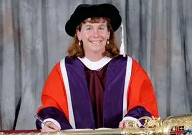 Dr Julie Bradshaw MBE