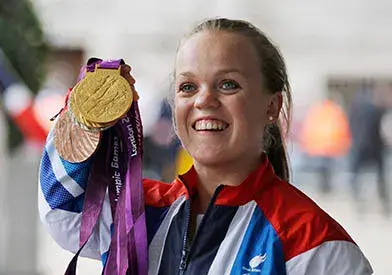 Ellie Simmonds official speaker profile picture