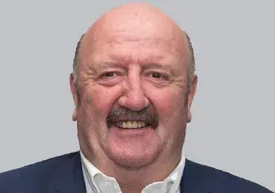 Kenny Burns