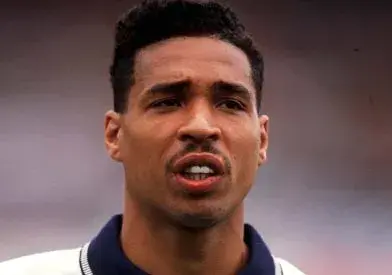 Des Walker