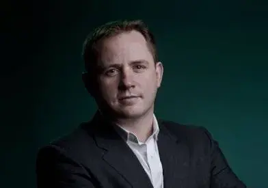 Alastair Lukies 